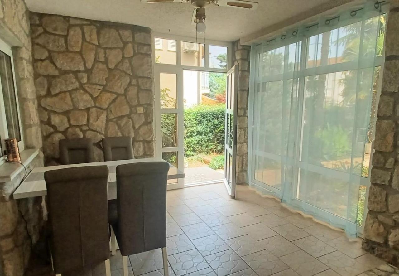 Apartment Sun Garden Malinska Exterior foto