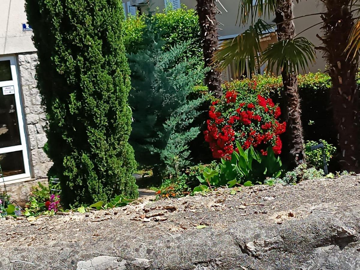 Apartment Sun Garden Malinska Exterior foto